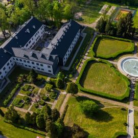 Słoneczne Wzgórze, отель в Тарнуве