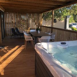 Luxury Mobile Houses Adria, готель у місті Селце