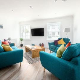 Modern Ground Floor Apartment in Tornagrain, hotel in Inverness
