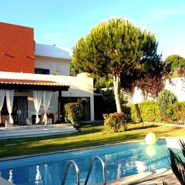 VILLA DA FONTE - BY MECO, hotel a Alfarim