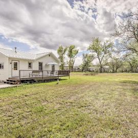 Lovely Thermopolis Home < 3 Mi to Hot Springs, ξενοδοχείο στη Thermopolis