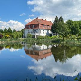 Jagdschloss lalendorf、Lalendorfのホテル