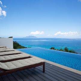 Paradise Heights Luxury Apartments & Villa, hotel u gradu Beau Vallon