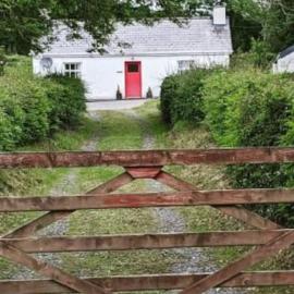 Butler's Cottage, Letterkenny, hotell i Letterkenny