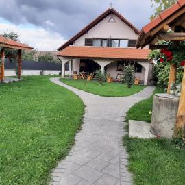 Pensiunea Simona, hotel in Sâmbăta de Sus