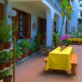 B&B Villa Anna Wunderbar، فندق في كازاميتْشيولا تيرمي