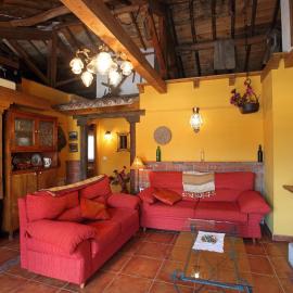 Casa rural El Leñador, מלון בMuñana