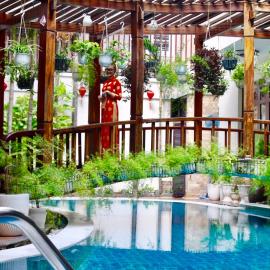 Long Life Riverside Hotel, hotel in Hoi An