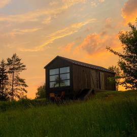 Ragnar Glamp Milzkalne Lux House, hotell sihtkohas Rauda