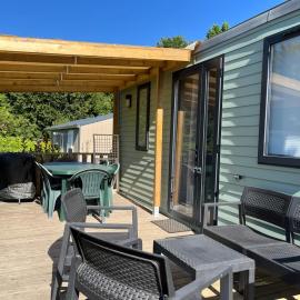 Mobilhome tout confort R10 domaine de lanniron, hotel en Quimper