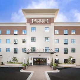 Staybridge Suites - Summerville by IHG, hotel i Summerville