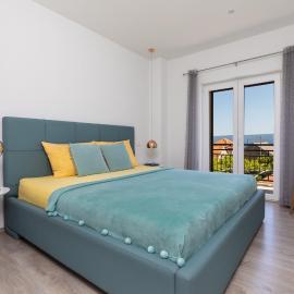Apartments Paloc - Yellow