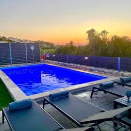 Villa Sheila with private pool