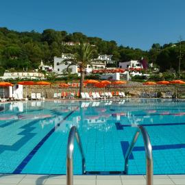 Residence Cala Di Mola, hotel a Porto Azzurro