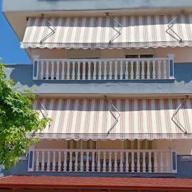 APARTMENTS HARIS, hotel a Olympiakí Aktí