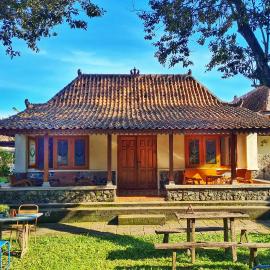 Omah Pitoe Yogya Homestay, hotel in Yogyakarta