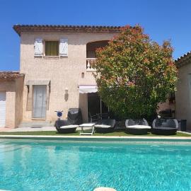 Chambres privées dans Villa des Lauriers
