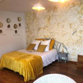 Grande Chambre Familiale JAUNE Tout Bonnement Bien