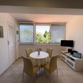 Apartman Fabula Gajac, hotel en Gajac