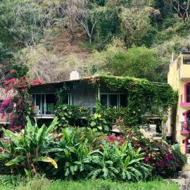 Casa Cereza Apartments