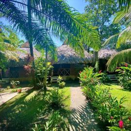 Casa de la Iguana, готель у місті Лівінґстон
