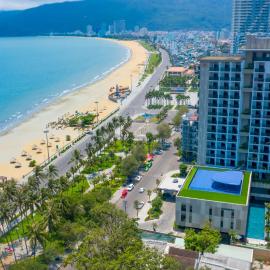 Fleur de Lys Hotel Quy Nhon, hotelli kohteessa Quy Nhon