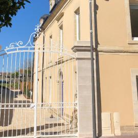 Villa Juno - Saint-Aubin-sur-Mer - Chambres d'hôtes - Normandie - Plage débarquement, hotel in Saint-Aubin-sur-Mer