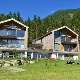 Sunnig Nature Apartments, hotel a Prateria