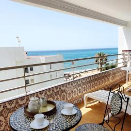 Luna Beach Seafront, hotel v destinaci Cabopino