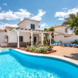 Villa Romeral by Interhome