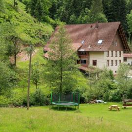 Holiday Home Hexenstüble by Interhome, hotel i Simonswald