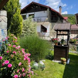 La Buna Văliug, hotel a Văliug