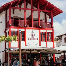 Hotel du Fronton, hotel din Bidart