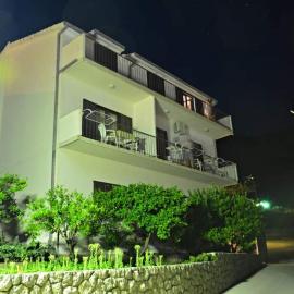Apartman Dado Podgora