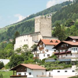 Villa Burg Biedenegg mit Schlosscafé by Interhome, hotel em Alterzoll