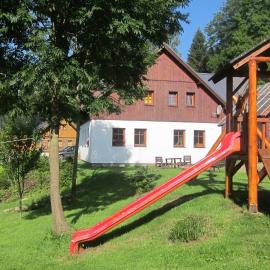 Penzion Medvídek, hotel in Josefŭv Dŭl