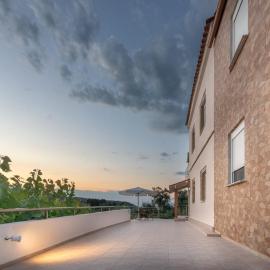 Olea Stone House near the sea