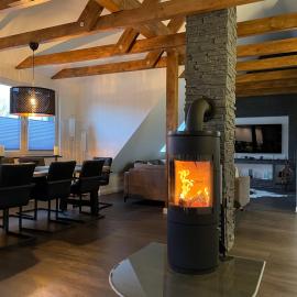 Ferienwohnung Astrid โรงแรมในอัลท์ชวเริน
