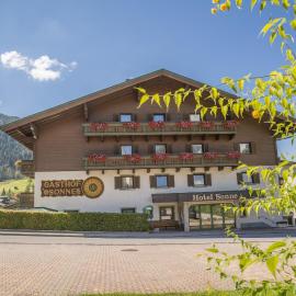Hotel Sonne, hotel in Wagrain