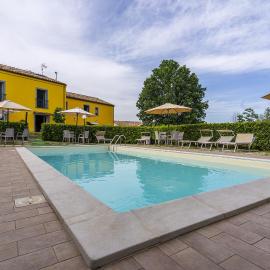 L'Olmo di Casigliano, hotel in Cessapalombo