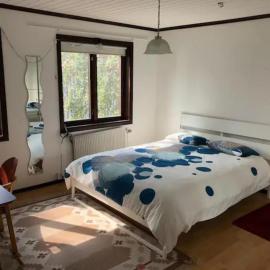 Spacious Room Near Uni & Hospital-6, ξενοδοχείο σε Umeå