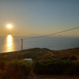 Madilida Sifnos Apartment, hotel en Artemon