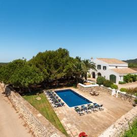 Villa Rafal Fort by Escape Home – hotel w mieście Alaior