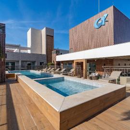 Porto Madero - Amplo Apartamento em Condo com Piscina, hotel in Bombinhas