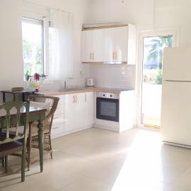Sunkissed and Seasalted House, hotel i Melission