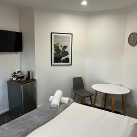 BENDIGO BOTANIC MOTEL- Oil Friendly Price, מלון בבנדיגו