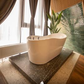 Pine Villas Brezovice, hotel in Brezovica