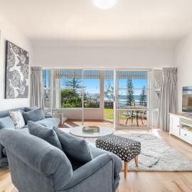 Quarterdeck Unit 2 - Lennox Head, hotel in Lennox Head