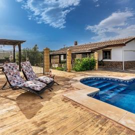 Awesome Home In Montefrío