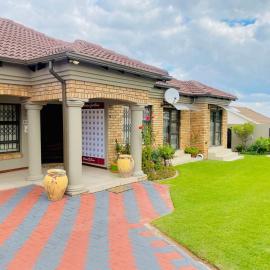 Mrhali Boutique Guest House, hotell sihtkohas Kwamhlanga
